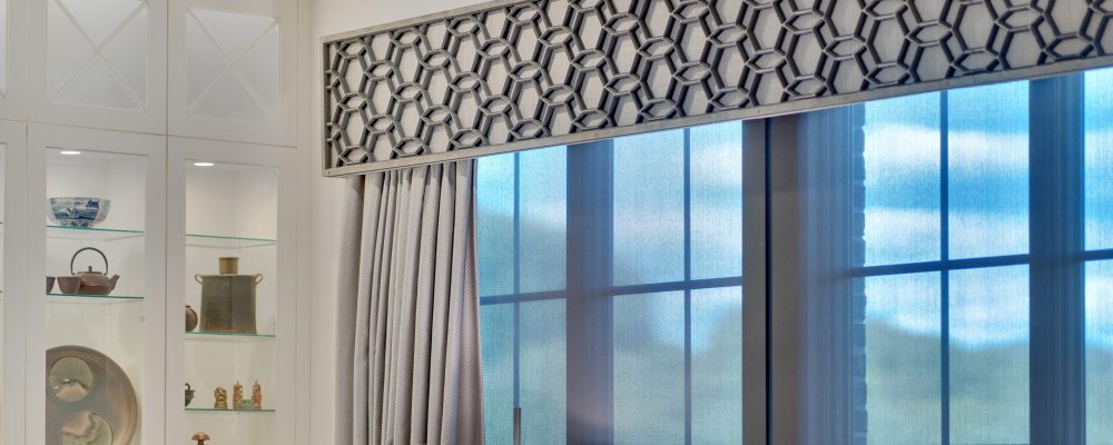 Custom Drapes = Cornice Box1